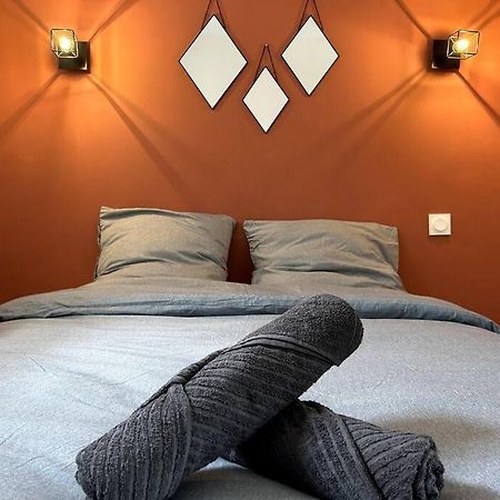 Logement Neuf - Proximite Centre Bourges Bagian luar foto