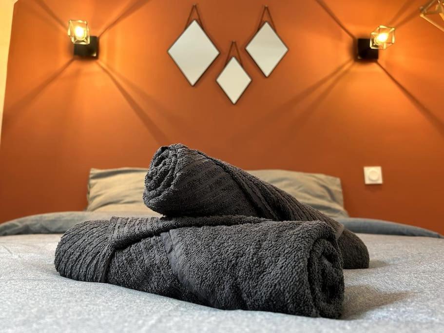 Logement Neuf - Proximite Centre Bourges Bagian luar foto